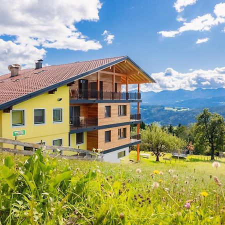 Bio- Und Vitalbauernhof Bacherhof Millstatt Exterior photo